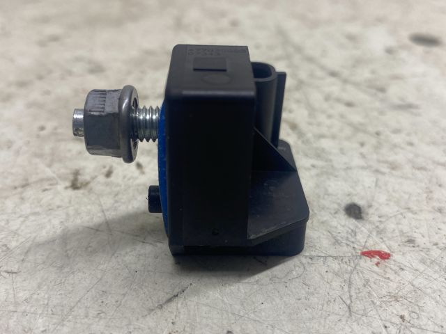 bontott RENAULT LAGUNA III Jobb első Oldal Ütközés Érzékelő