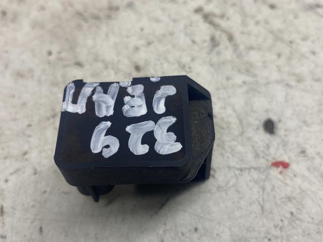 bontott RENAULT LAGUNA III Jobb első Oldal Ütközés Érzékelő