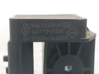 bontott RENAULT LAGUNA III Jobb első Oldal Ütközés Érzékelő