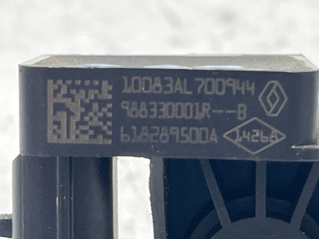 bontott RENAULT LAGUNA III Jobb első Oldal Ütközés Érzékelő