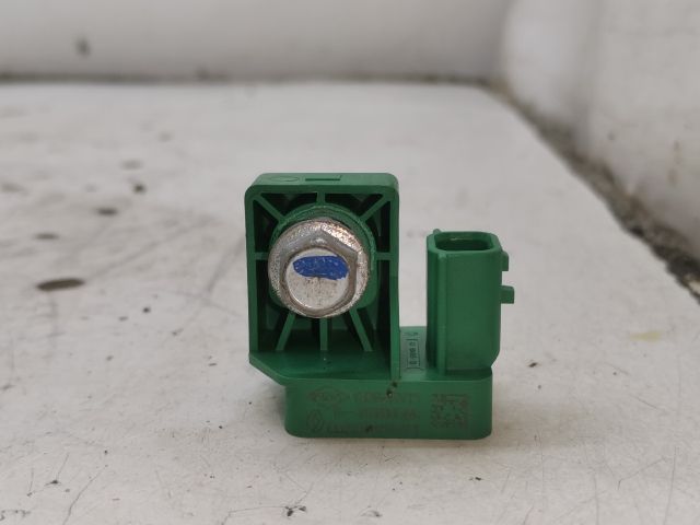 bontott RENAULT LAGUNA III Jobb első Oldal Ütközés Érzékelő