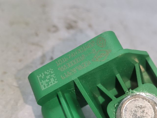 bontott RENAULT LAGUNA III Jobb első Oldal Ütközés Érzékelő