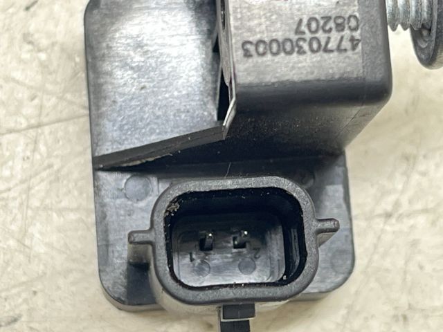 bontott RENAULT LAGUNA III Jobb első Oldal Ütközés Érzékelő