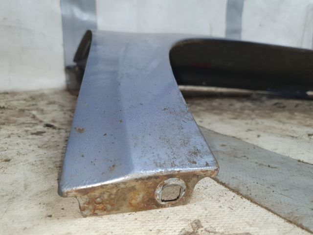 bontott RENAULT LAGUNA III Jobb első Sárvédő