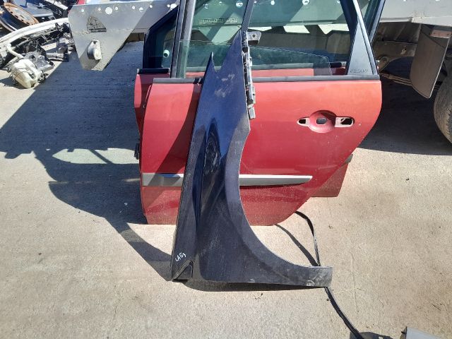 bontott RENAULT LAGUNA III Jobb első Sárvédő