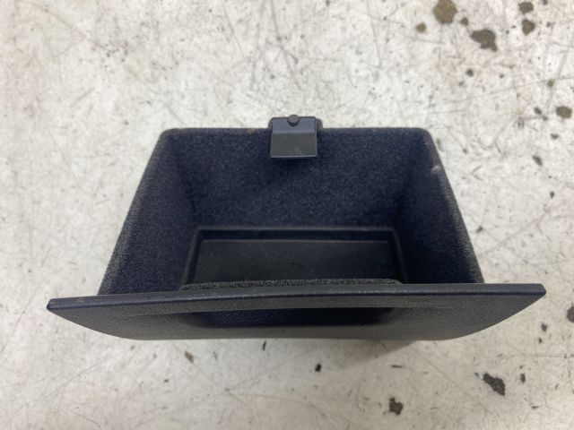 bontott RENAULT LAGUNA III Jobb első Tároló Rekesz