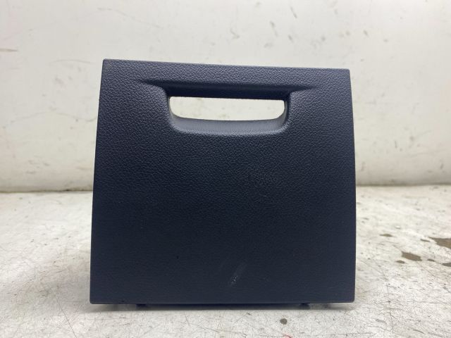 bontott RENAULT LAGUNA III Jobb első Tároló Rekesz