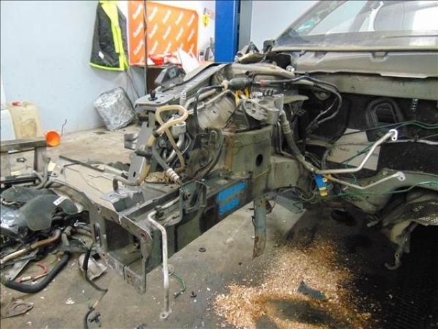 bontott RENAULT LAGUNA III Jobb első Ütközéscsillapító