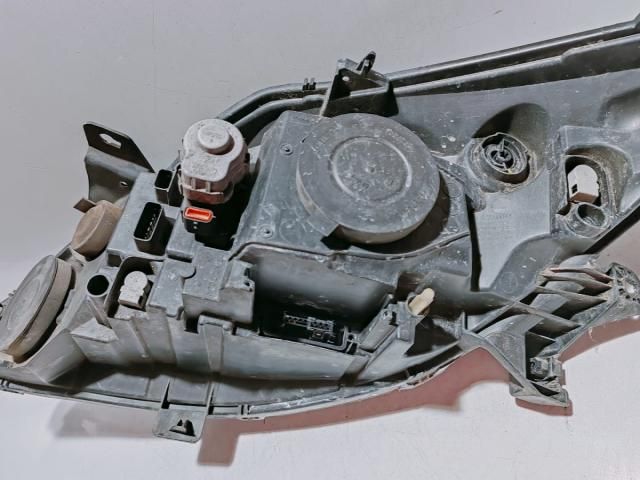 bontott RENAULT LAGUNA III Jobb Fényszóró