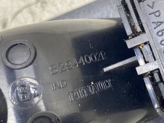 bontott RENAULT LAGUNA III Jobb hátsó Ablakemelő Kapcsoló