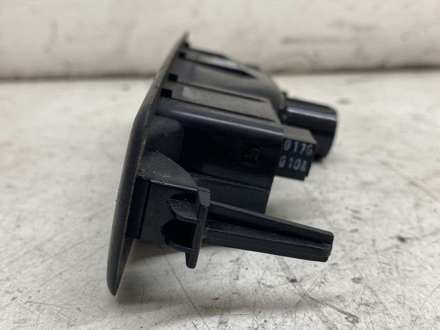 bontott RENAULT LAGUNA III Jobb hátsó Ablakemelő Kapcsoló