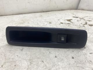 bontott RENAULT LAGUNA III Jobb hátsó Ablakemelő Kapcsoló