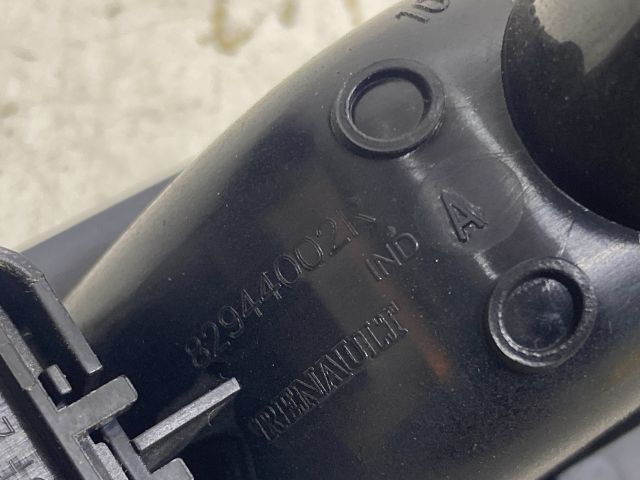 bontott RENAULT LAGUNA III Jobb hátsó Ablakemelő Kapcsoló