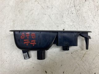 bontott RENAULT LAGUNA III Jobb hátsó Ablakemelő Kapcsoló