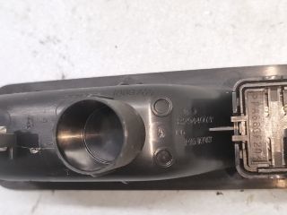 bontott RENAULT LAGUNA III Jobb hátsó Ablakemelő Kapcsoló