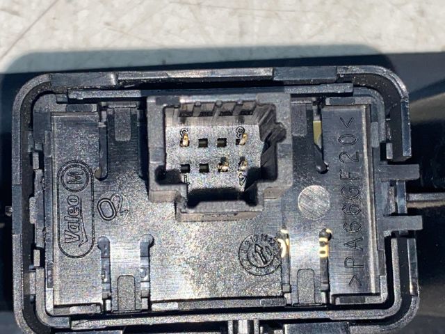 bontott RENAULT LAGUNA III Jobb hátsó Ablakemelő Kapcsoló