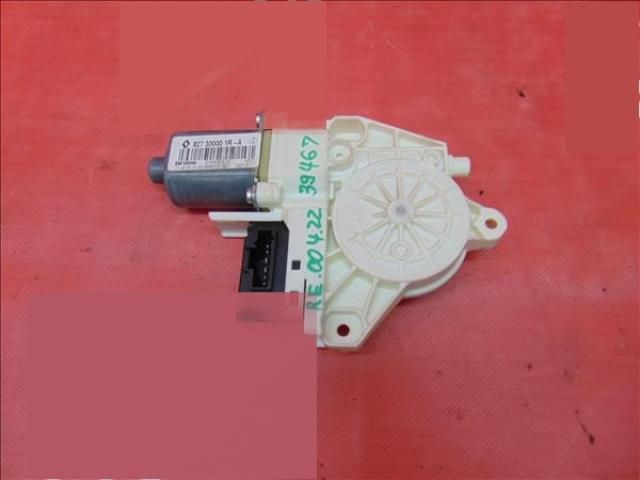 bontott RENAULT LAGUNA III Jobb hátsó Ablakemelő Motor