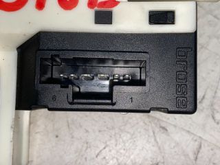 bontott RENAULT LAGUNA III Jobb hátsó Ablakemelő Motor