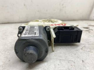 bontott RENAULT LAGUNA III Jobb hátsó Ablakemelő Motor