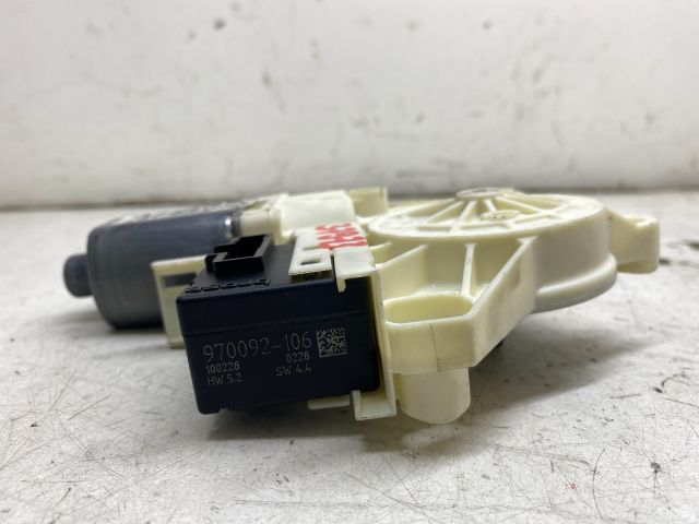 bontott RENAULT LAGUNA III Jobb hátsó Ablakemelő Motor