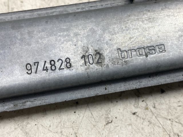 bontott RENAULT LAGUNA III Jobb hátsó Ablakemelő Szerkezet (Elektromos)