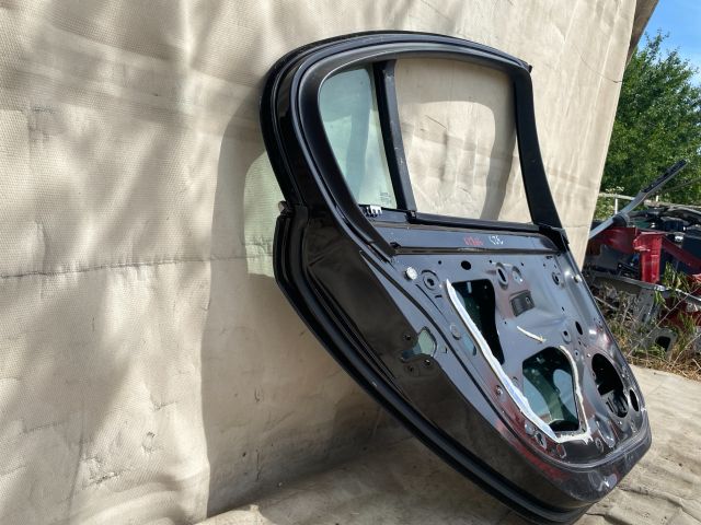 bontott RENAULT LAGUNA III Jobb hátsó Ajtó (Üres lemez)