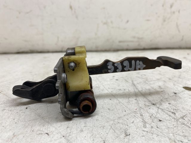 bontott RENAULT LAGUNA III Jobb hátsó Ajtóhatároló