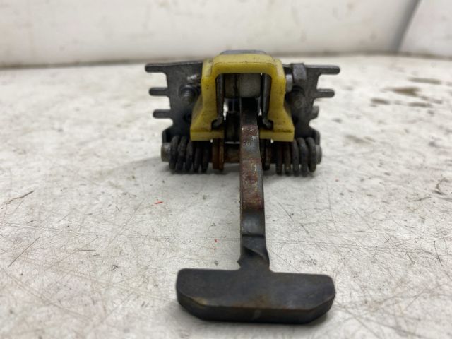 bontott RENAULT LAGUNA III Jobb hátsó Ajtóhatároló