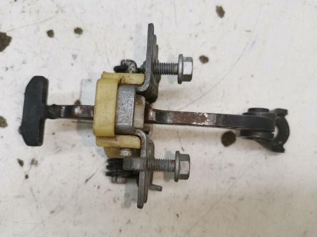 bontott RENAULT LAGUNA III Jobb hátsó Ajtóhatároló