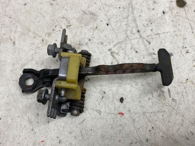 bontott RENAULT LAGUNA III Jobb hátsó Ajtóhatároló