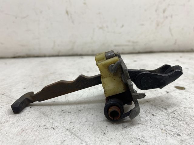 bontott RENAULT LAGUNA III Jobb hátsó Ajtóhatároló