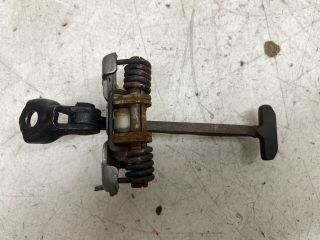 bontott RENAULT LAGUNA III Jobb hátsó Ajtóhatároló