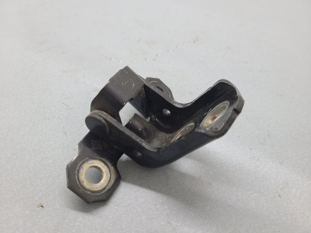 bontott RENAULT LAGUNA III Jobb hátsó Alsó Zsanér