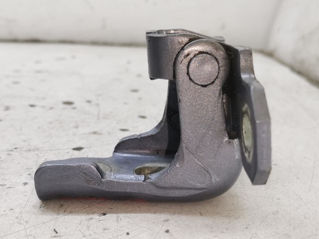 bontott RENAULT LAGUNA III Jobb hátsó Felső Zsanér