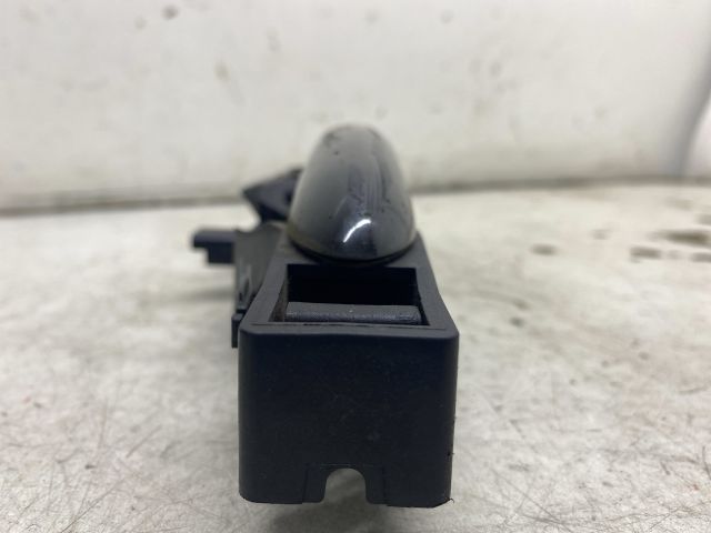 bontott RENAULT LAGUNA III Jobb hátsó Külső Kilincs