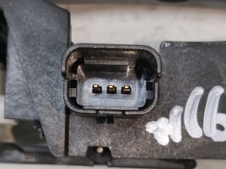 bontott RENAULT LAGUNA III Jobb hátsó Külső Kilincs