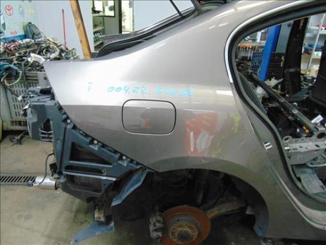 bontott RENAULT LAGUNA III Jobb hátsó Sárvédő