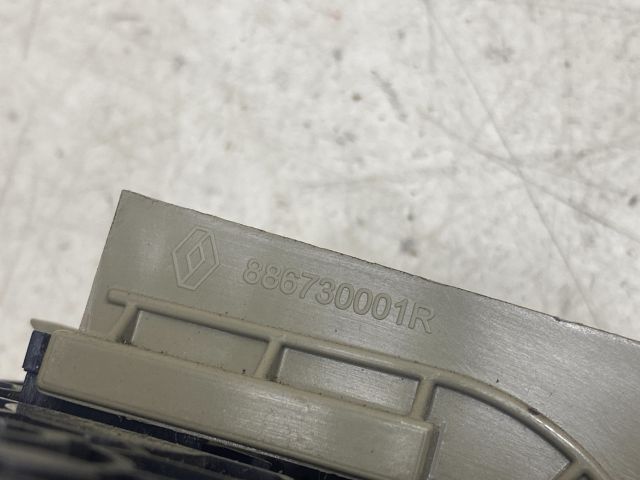 bontott RENAULT LAGUNA III Jobb hátsó Ülés Rögzítő