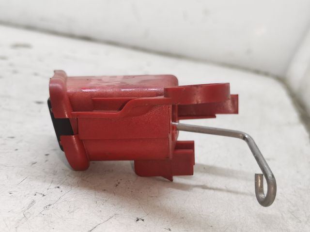 bontott RENAULT LAGUNA III Jobb hátsó Ülés Rögzítő