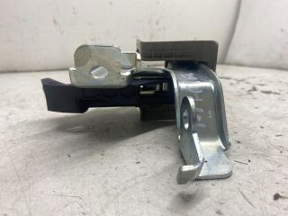 bontott RENAULT LAGUNA III Jobb hátsó Ülés Rögzítő