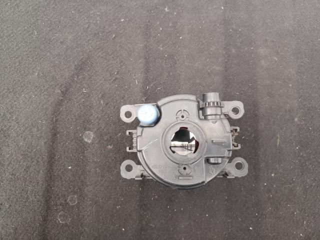 bontott RENAULT LAGUNA III Jobb Ködfényszóró