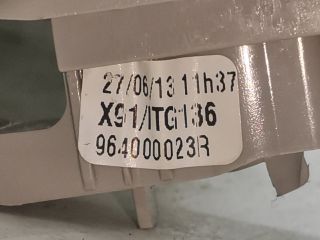 bontott RENAULT LAGUNA III Jobb Napellenző