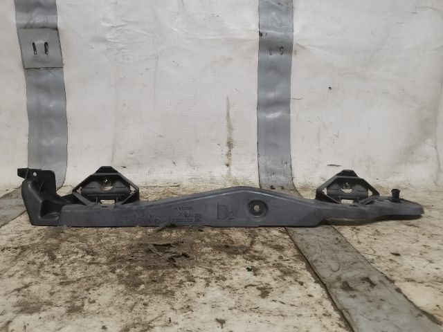 bontott RENAULT LAGUNA III Jobb Sárvédő Oldaltartó