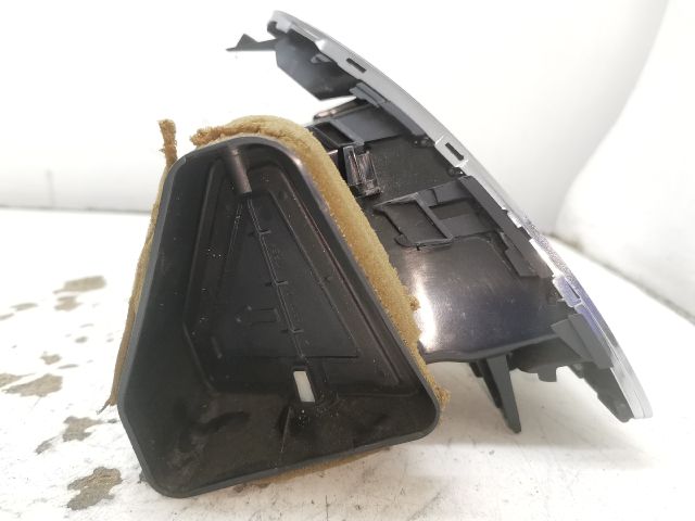 bontott RENAULT LAGUNA III Jobb Szellőző