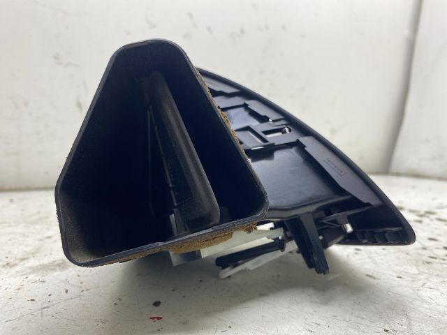 bontott RENAULT LAGUNA III Jobb Szellőző