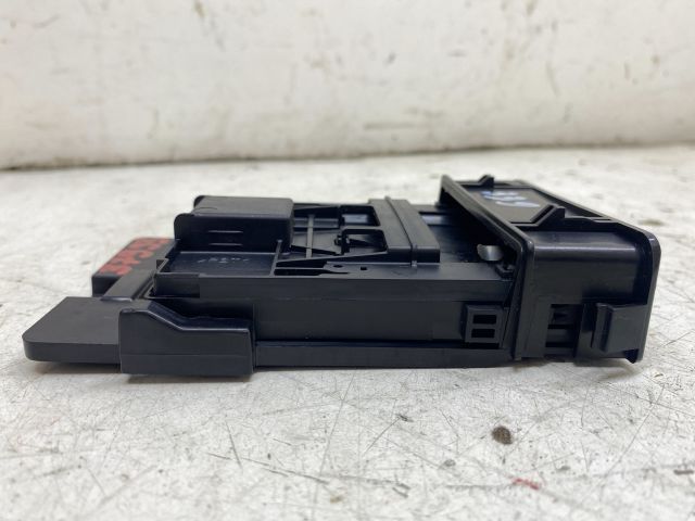 bontott RENAULT LAGUNA III Kártyaolvasó