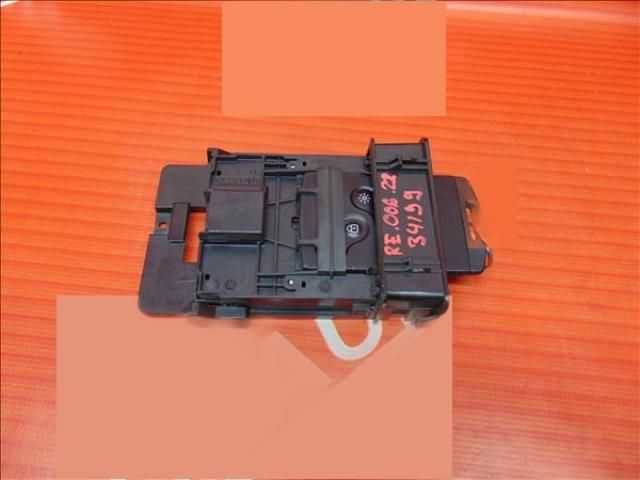 bontott RENAULT LAGUNA III Kártyaolvasó