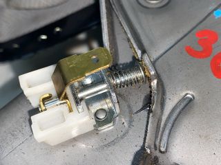 bontott RENAULT LAGUNA III Kézifék Kar