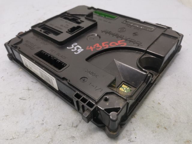 bontott RENAULT LAGUNA III Komfort Elektronika