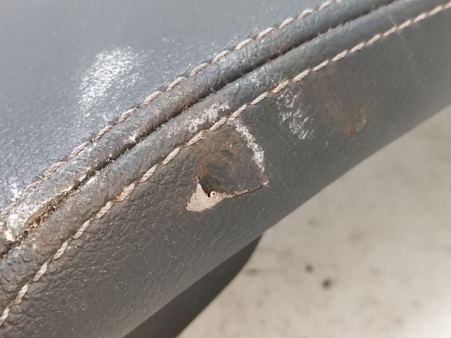 bontott RENAULT LAGUNA III Könyöklő